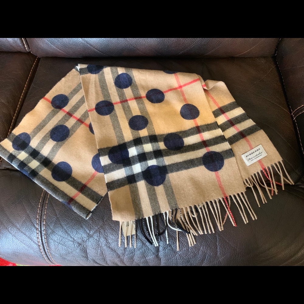 NWOT Burberry Blue Dot Cashmere Scarf